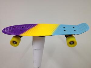 Patineta Skate Fm Tipo Penny Color Mixto Juguete