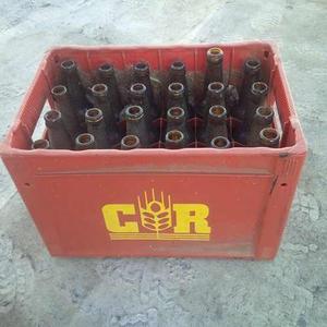 Vacio De Cerveza Regional De Tercio Con Todas Sus Botellas