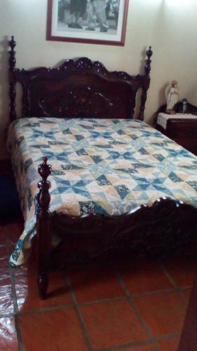 Cama Matrimonial Con Colchon