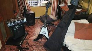 Combo Guitarra Eléctrica Flyinv, Pedalera,ampli,forro,cable