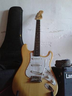Combo Guitarra Eléctrica Squier By Fender Mod Stratocaster
