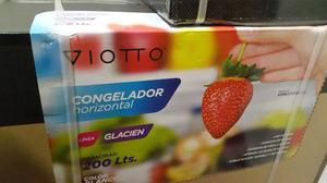 Freezer Marca Viotto. 200 Litros. Blanco. Modelo Glacien