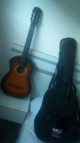 Guitarra Acustica Con Forro