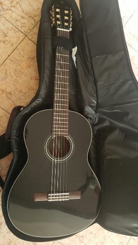 Guitarra Clásica Yamaha Nueva