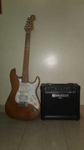 Guitarra Eléctrica Stratocaster Con Amplificador