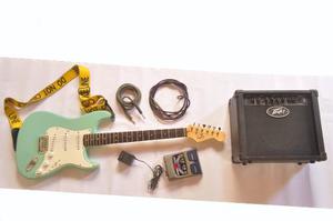 Guitarra Elect, Amplificador, Pedalera, 2 Cables Y Guinda