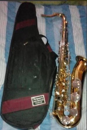 Saxofon Tenor Mendini Ny Cecilio Cambio Por Iphone Usado