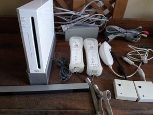 Consola Nintendo Wii, Juegos, Bateria, Guitarra. Con Caja