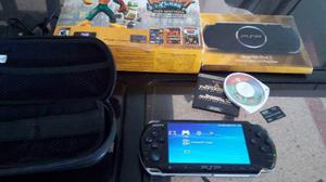 Psp 3000 + Estuche Y Juegos.