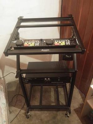 Vendo Rack Metalico Para Dj O Colocar Sonido