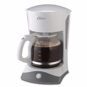 Cafetera Eléctrica Oster 12 Tazas Blanca Bvstdcsk12