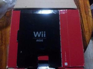 Nintendo Wii Mini + Mario Kart Game