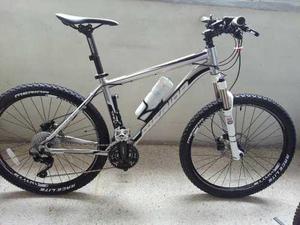 Bicicleta Merida Tfs500 Santa Cruz Specialized Trek Giant Gt