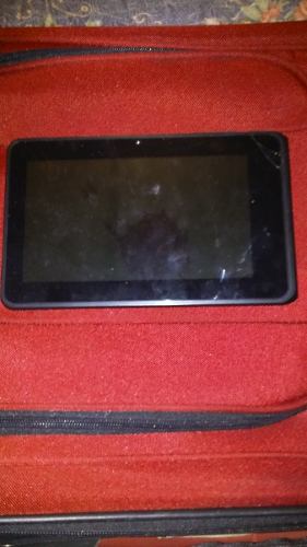 Vendo Tablet Utech Um-760 Pantalla Dañada Pero Operativa