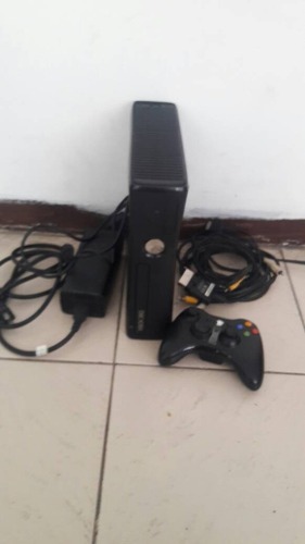 Xbox 360 Slim