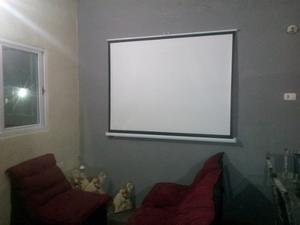 Pantalla Plegable Para Video Beam Marca Vega 1,60m X 1,20m