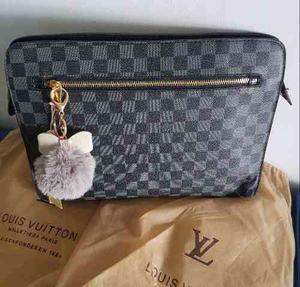 Louis Vuitton revela sua última coleção de cintos