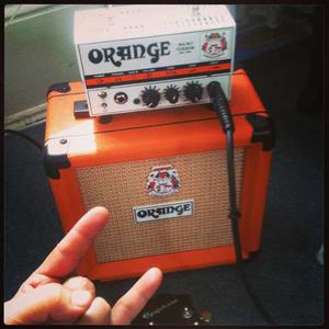 Amplificador De Tubos Orange Micro Terror + Cabinet