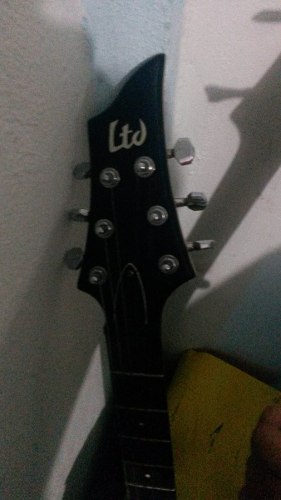 Guitarra Eléctrica, Teclado Yamaha Y Bajo Yamaha