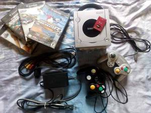 Se Vende Game Cube Silver Con 2 Controles + Accesorios