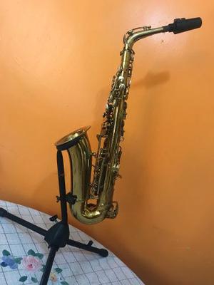 Saxofón Alto Conn 18m