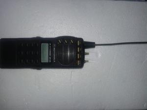 Radio Transmisor Motorola Portatil Gp68 Banda Uhf