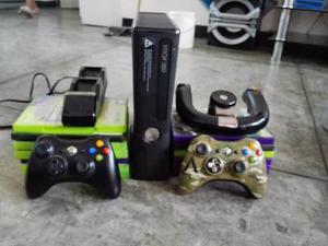 Xbox 360 Slim 250gb Kinect Chipeado 2 Controles Volantey Mas