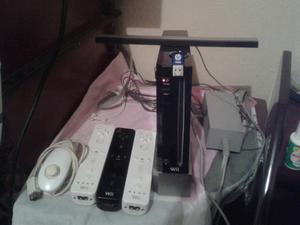 Wii Blanco Con Tres Controles Y Accesorios (pendrive 16gb)
