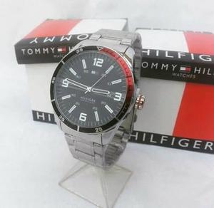 Reloj Tommy De Brazalete