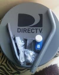 Antena Directv Lnb Azul O Gris Perfecto Estado.