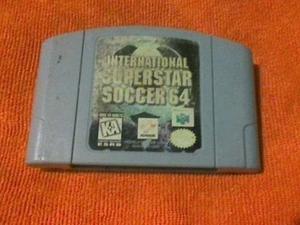 Juego Internacional Superstar Soccer 64