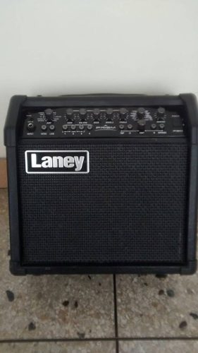 Amplificador Para Guitarra Electrica O Acustica 20 W (laney)