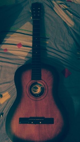 Guitarra Acústica.