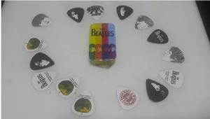 Pajuelas O Uñas De Guitarra Edicion The Beatles 15 Pick