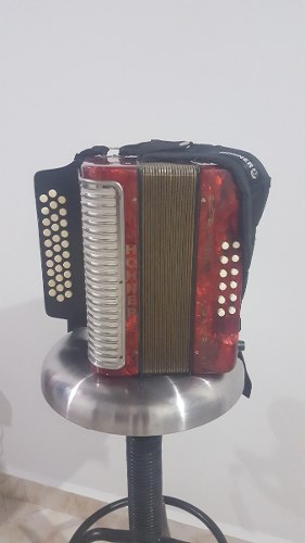 Acordeon Hohner