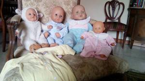 Muñecos Bebé Usados En Excelente Condición.
