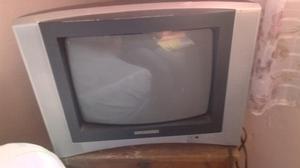 Televisor Hyundai Htv- Pulgadas Color