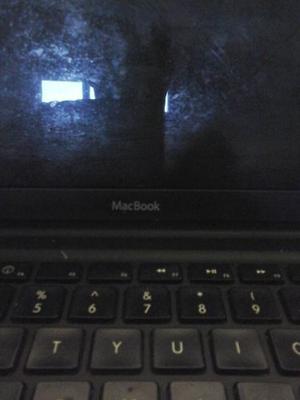 Vendo Latop Apple Macbook Color Negro