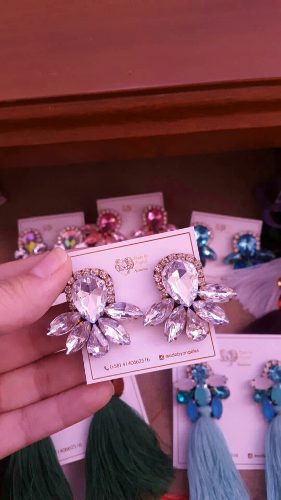 Accesorios Zarcillos En Piedras Engastadas, Borlas Y Strass