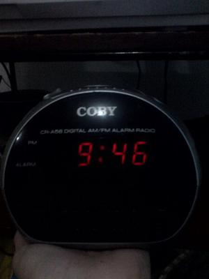 Radio Reloj Digital Marca Coby!!!!