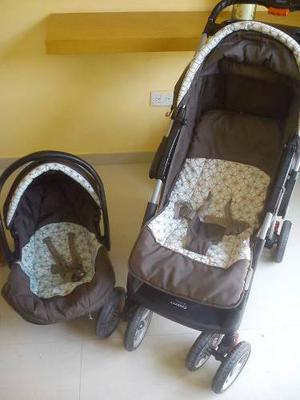 Vendo Coche Con Porta Bebe Marca Century