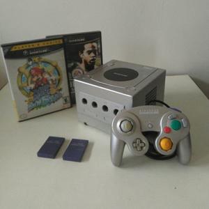 Nintendo Gamecube + 2 Juegos Originales