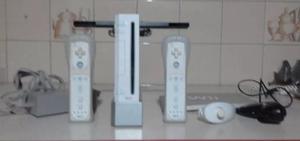 Nintendo Wii+ Controles De Gamecube+memoria Sd+memory (leer)