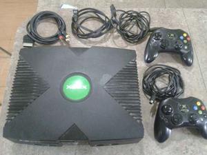 Xbox Clasico En Perfecto Estado Con Dos Controles..