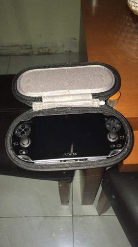 Psvita Con 4 Juegos Y Forro