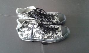 Botines Converse. Camuflados. En Gris Con Negro Y Blanco