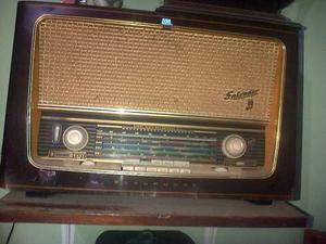 Radio Antiguo Totalmente Funcional