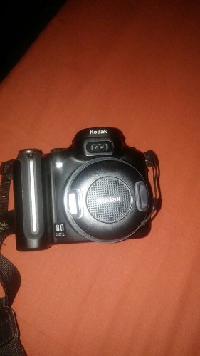 Camara Kodak P880