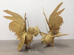 Adorno De Animales Gallos En Bronce Excelente Estado