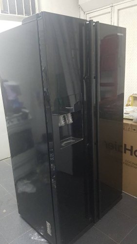 Nevera Samsung 2 Puertas Verticales Negra